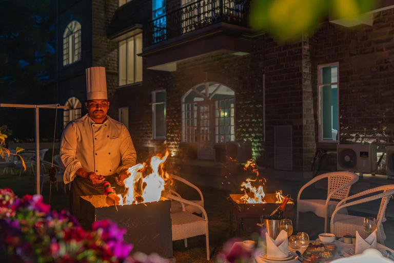 Others 5, StayVista at The Mansion - Outdoor Infinity Pool & Jacuzzi, Solan