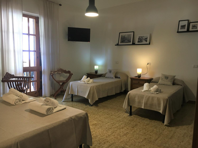 Others 3, Mille Soli Bed and Breakfast, Carbonia-Iglesias