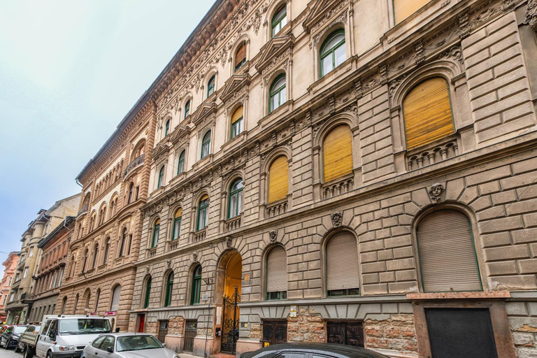Others 4, Brody House, Budapesti