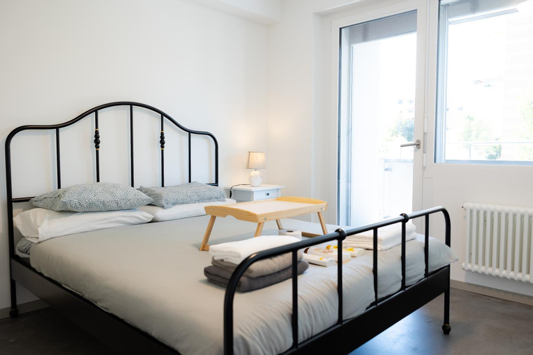 FIVE STARS COMFORT APARTMENT LUGANO NEAR THE LAKE, Lugano