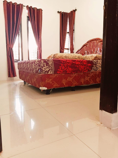 Bedroom 2, Vitther House nearby Hot Springs and Cozy, Garut