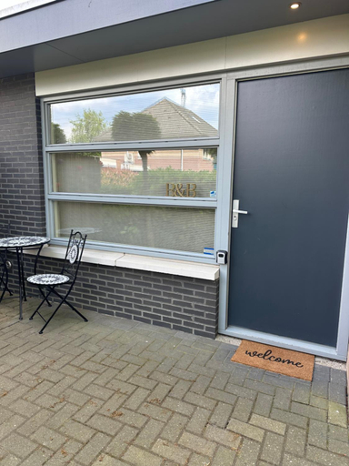 Others 3, B&B Twente, Enschede