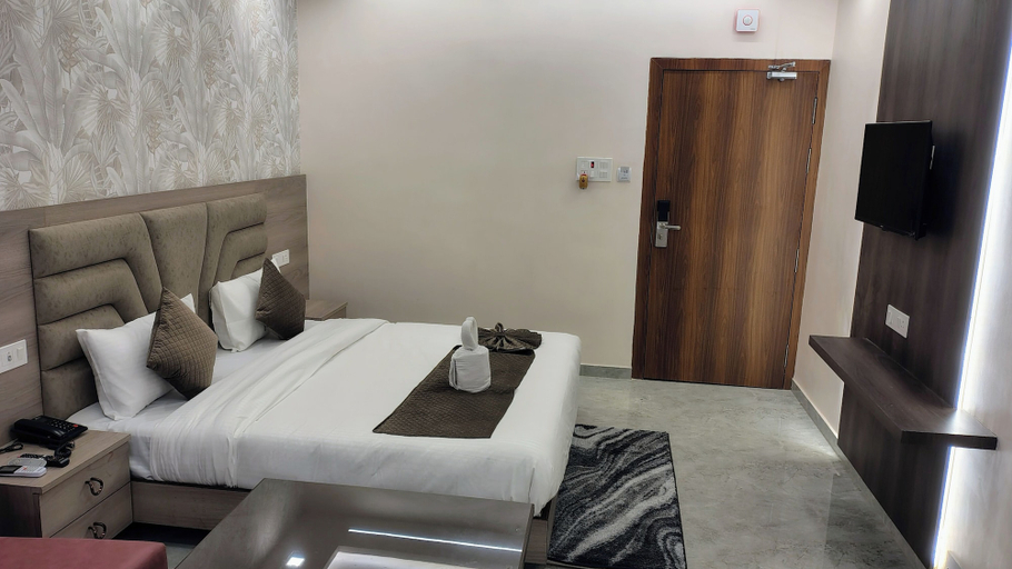 Bedroom 3, Aaditri Inn, Gorakhpur