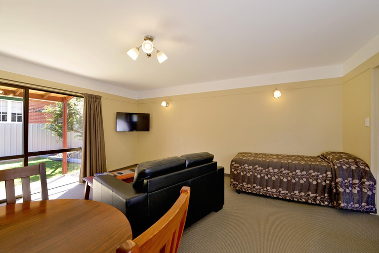 Others 2, Mosgiel Regency Motel, Dunedin