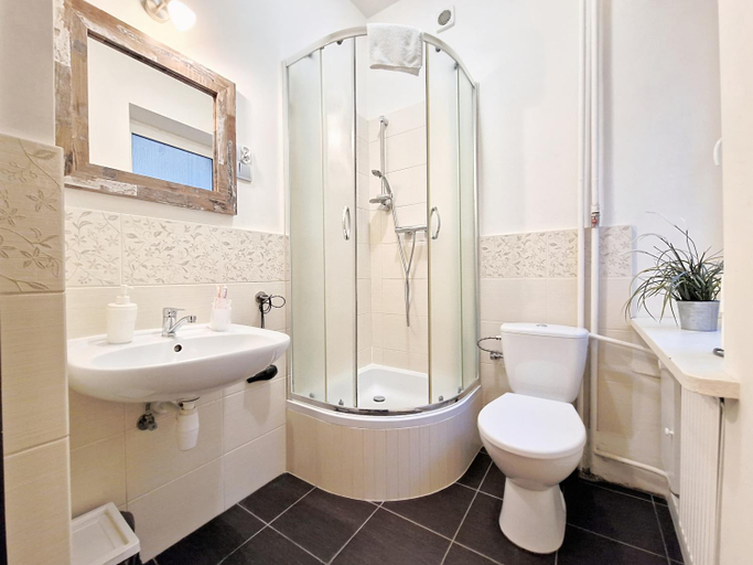 Others 4, Apart HoStel Helvetia B&B, Warsaw