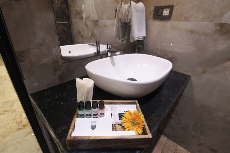 Bathroom 3, Transitel A Boutique Hotel, North 24 Parganas