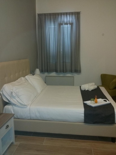 Others 4, B&B Emozioni e Relax, Mantua
