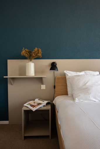 Bedroom 4, Poort Beach Boutique Apartments, Bloemendaal