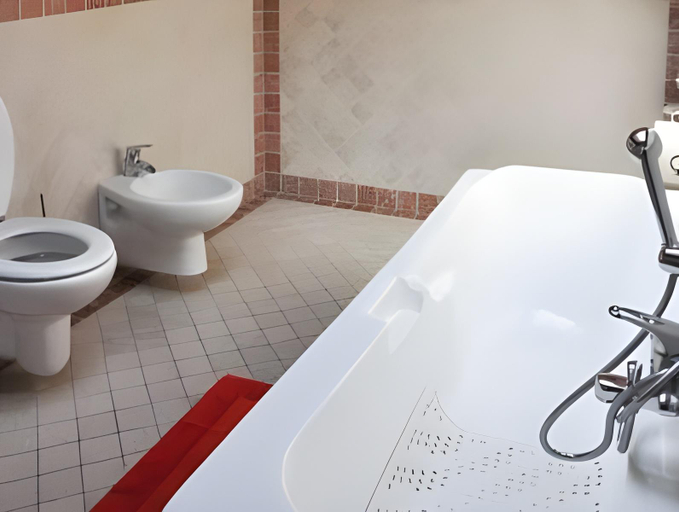Bathroom 3, Antica Interamnia, Teramo