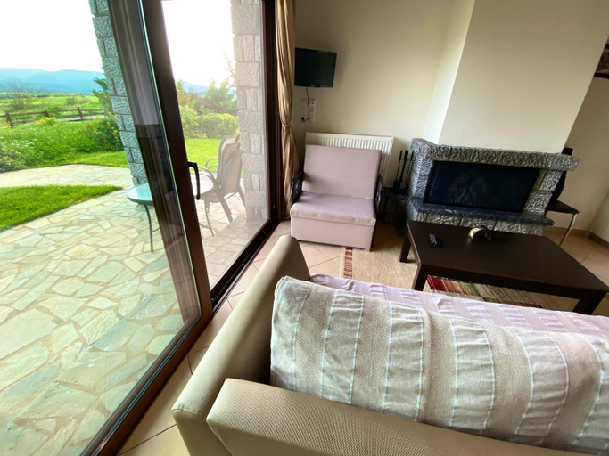 5, Lithos Villas, Central Greece