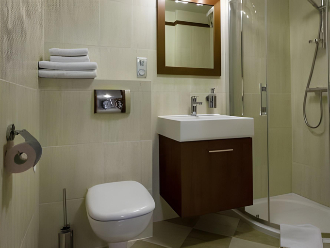 Bathroom 2, Willa Wzgorze Poreba - w ofercie darmowe ladowanie aut elektrycznych, Kłodzko