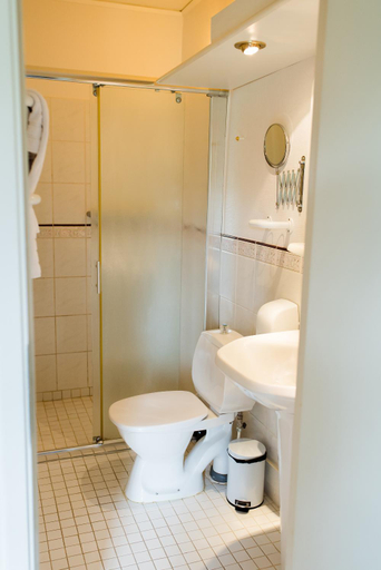 Bathroom 5, Mauritzbergs Slott & Golf, Norrköping