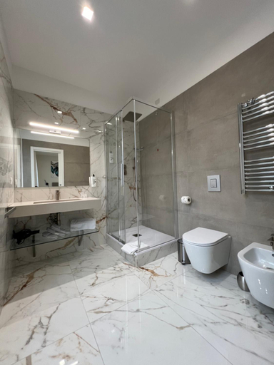 Others 3, Vittoria's Luxury Rooms, Rome