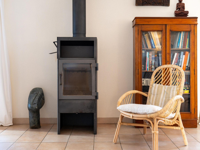 Others 5, Tranquil holiday home with private pool, Hérault