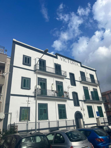 Others 4, Victoria Apartments, Napoli