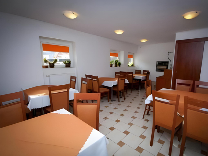 Food & Drinks, Sarenka, Nowy Sącz