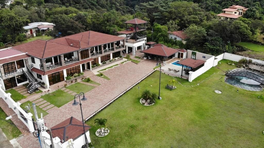 Luxury Canyon Suites, Boquete