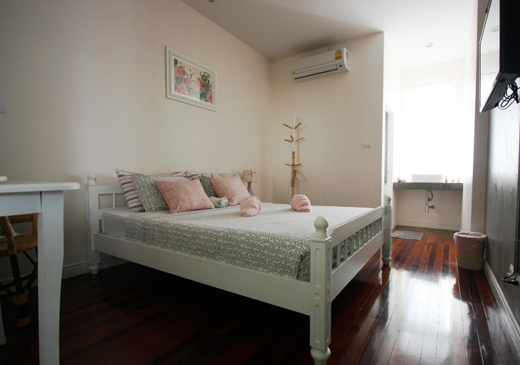 Bedroom 11