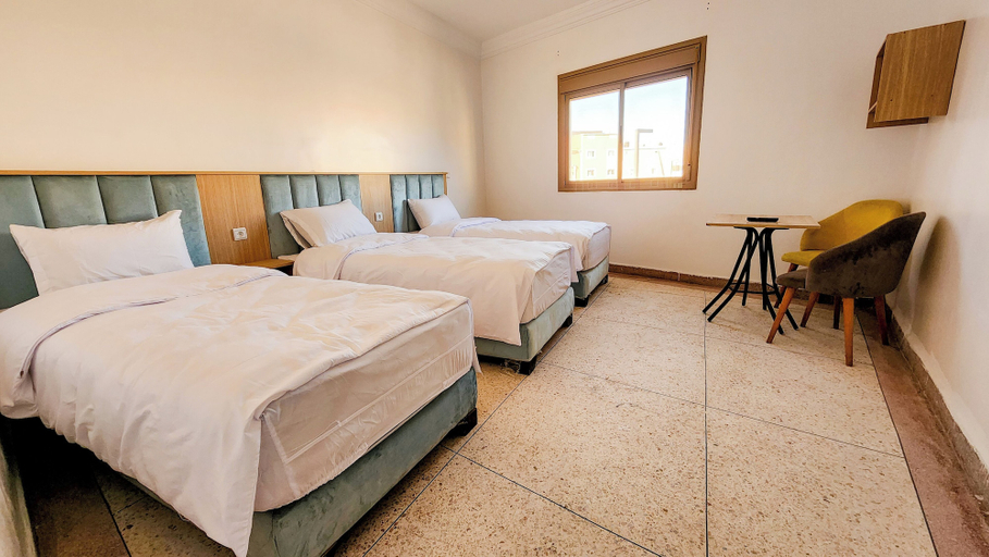 Bedroom 5, Hotel nakhil dak