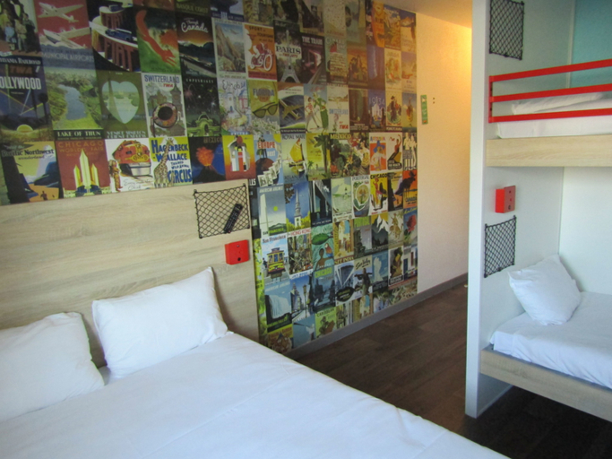 Bedroom 4, hotelF1 Igny Massy TGV, renovated, Essonne