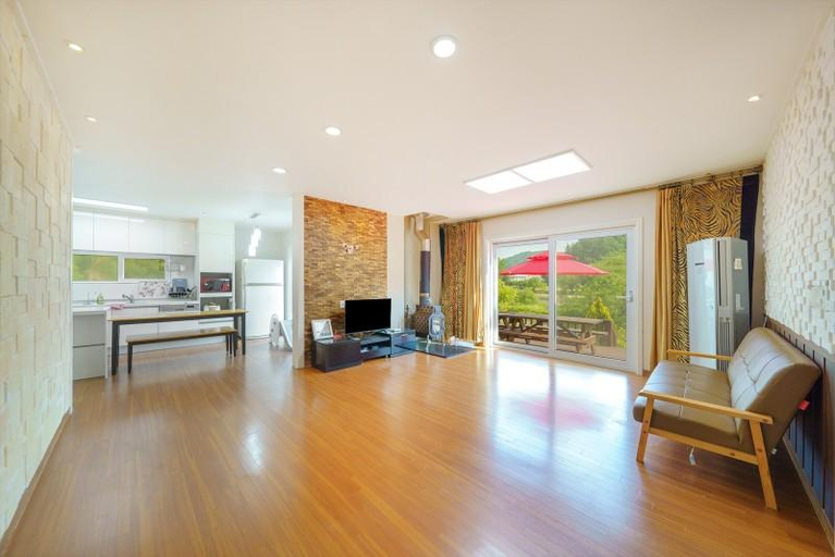 Others 3, Gapyeong Smart Pension, Gapyeong