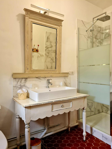 Bathroom 3, Hotel Chateau Du Rey, Gard