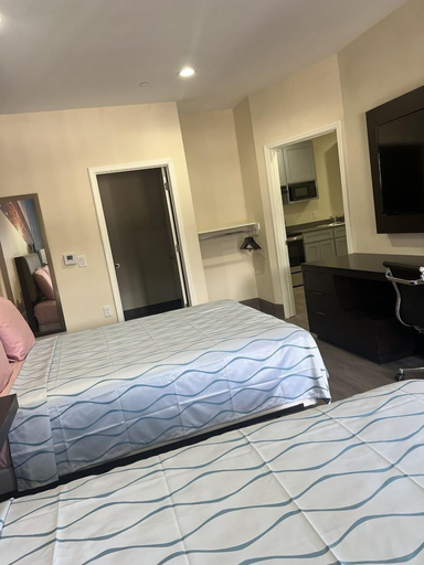 Bedroom 3, Elite Inn & Suites, Houston