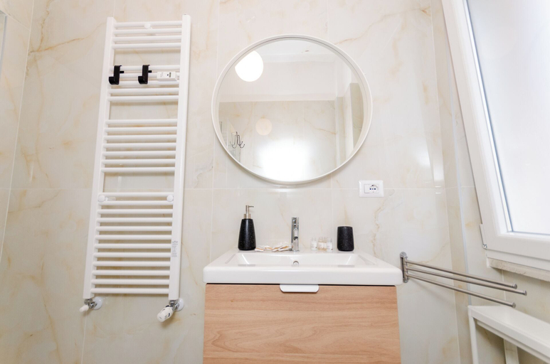 Bathroom 3, VivimiHome - Fiordalisi Home, Milano