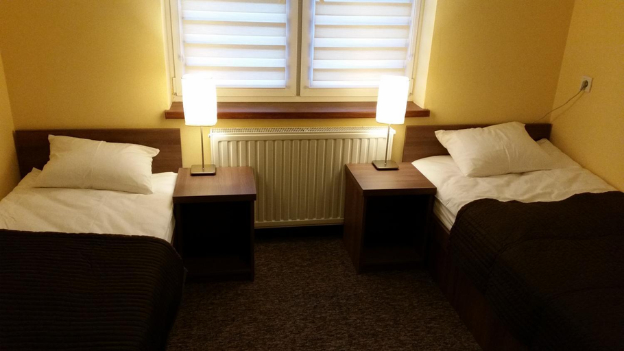 Others 5, HOTELik A2, Warsaw West
