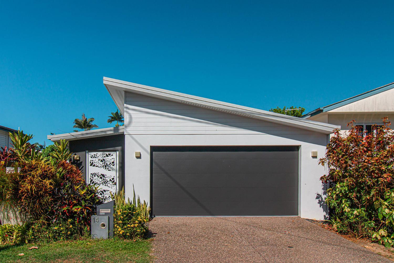 Pembroke House - Inner city luxury, Cairns