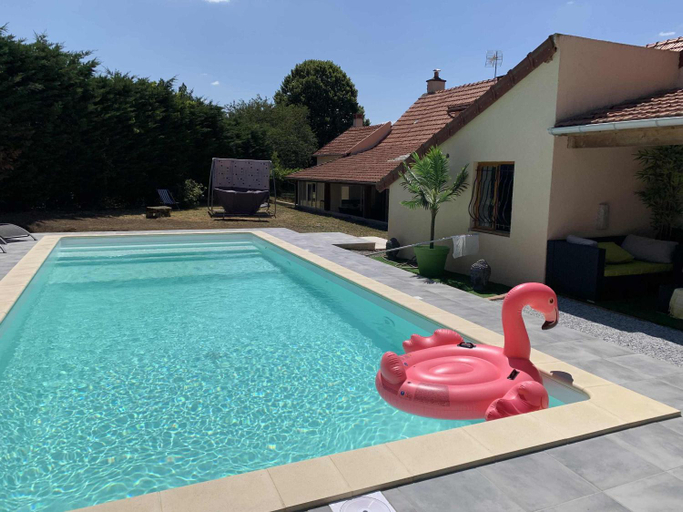 Sport & Beauty, Maison Piscine & Jacuzzi, Allier