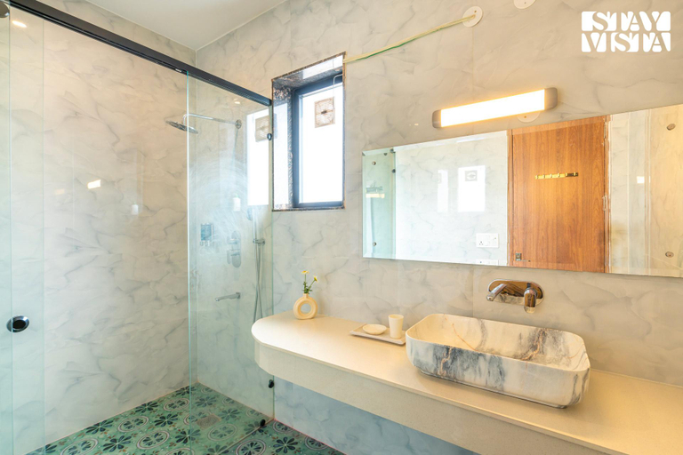 Bathroom 4, StayVista at Shivoham Farms w/ Pool, WiFi, Gurgaon