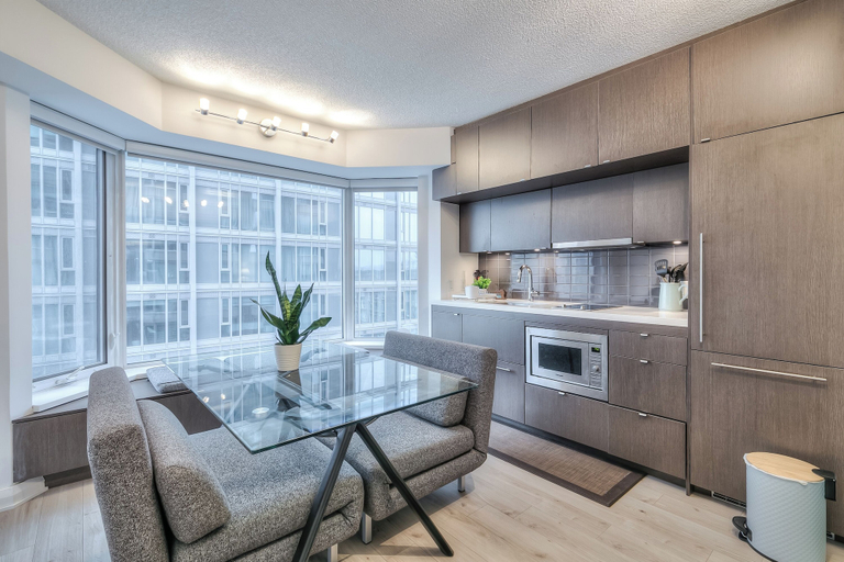 Others 5, Waterfront Clair Avenue Suites, Toronto