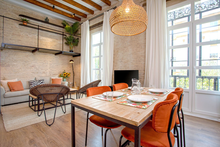 Others 5, Genteel Home Almirante Lobo, Sevilla