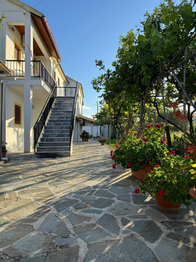 Exterior & Views 2, Gian Petro apartments, Ionian Islands