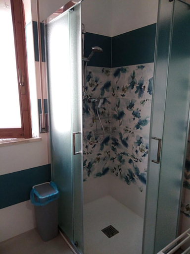 Others 3, Antares B&B, Cosenza
