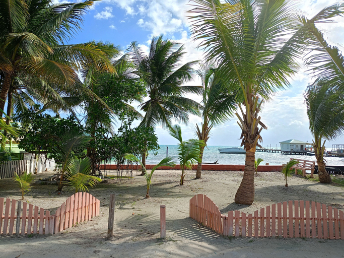 Others 3, Caye Caulker Condos By Barefoot