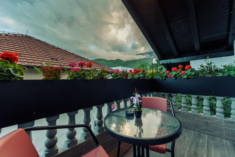 Others 3, Town hostel, Peć