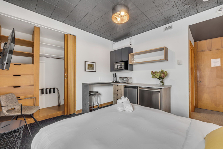 Bedroom 3, La Sainte Paix, Communauté-Urbaine-de-Québec