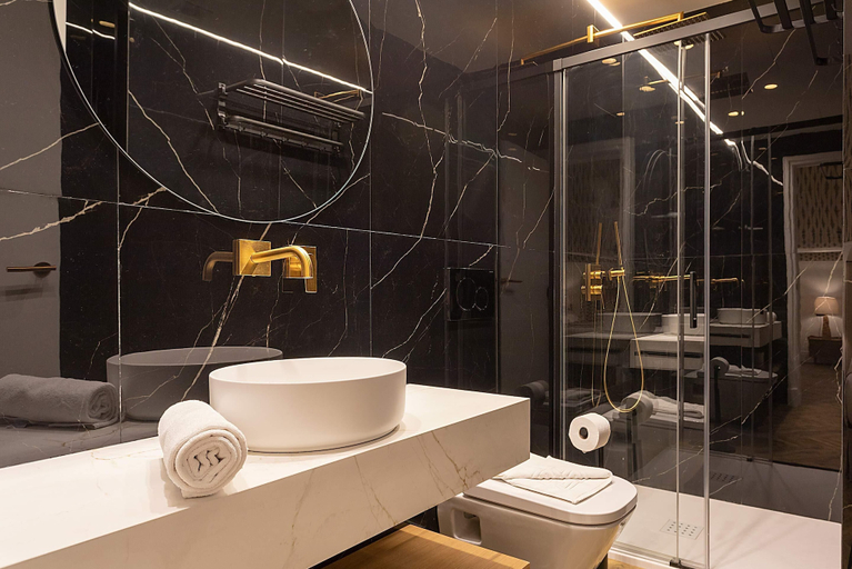 Bathroom 3, Genteel Home Lagar, Sevilla