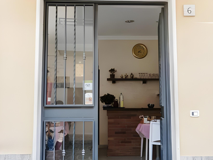 Others 4, La Casa degli Artisti 1, Rome