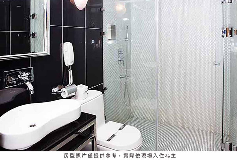 Bathroom 4, Royal Group Hotel Chun Shan Branch, Kaohsiung