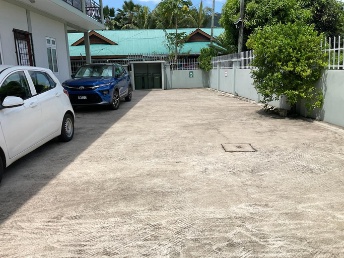 Others 2, Royale Self Catering Apartments