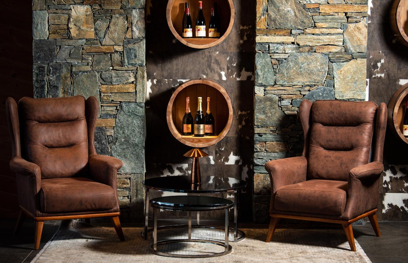 Public Area 3, Grand Hotel Therme, Razlog