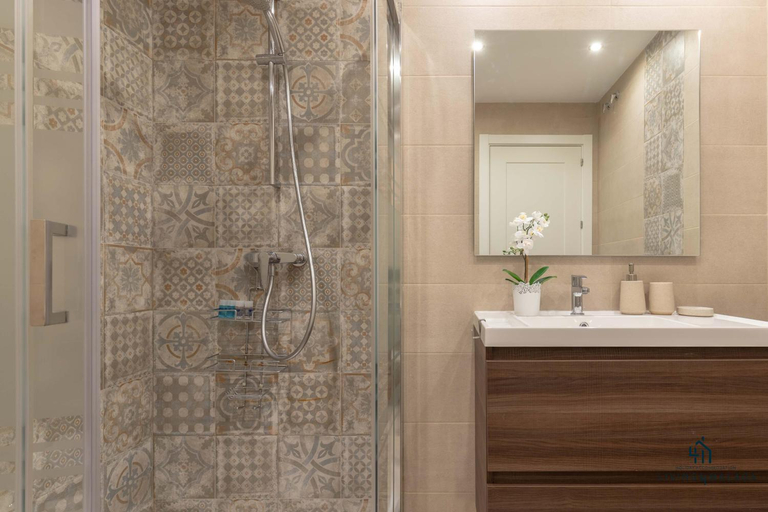 Bathroom, Living4Malaga Picasso Deluxe Apartment, Málaga