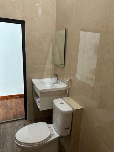 Bathroom 8
