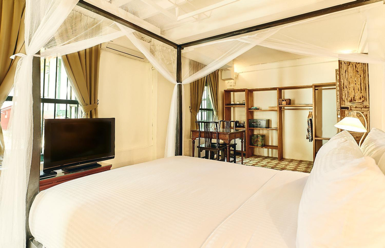 Bedroom 15