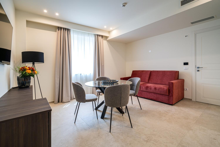 Others 5, I Due Mori - Luxury Rooms, Messina
