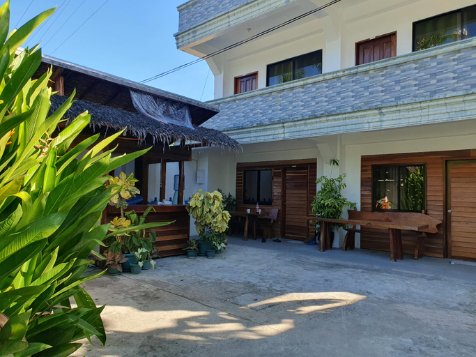 Others 3, Maui Homestay, General Luna