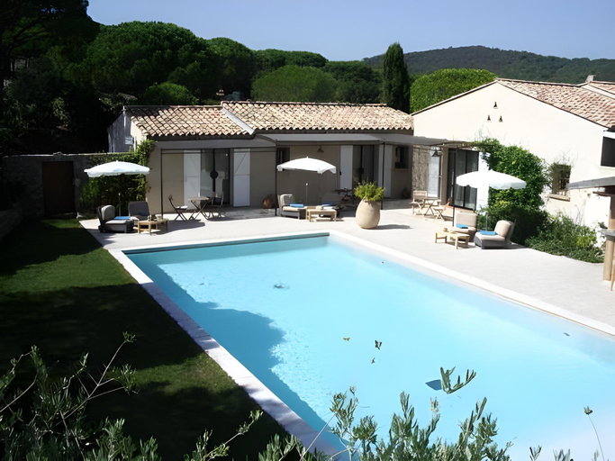Others 5, Auberge de l'Oumede, Var